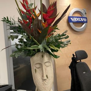 Pakiet biurowy M - świeże kwiaty do recepcji (miesiąc)