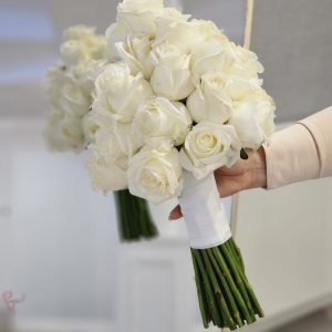 Bukiet ślubny "Róża w Bieli"
