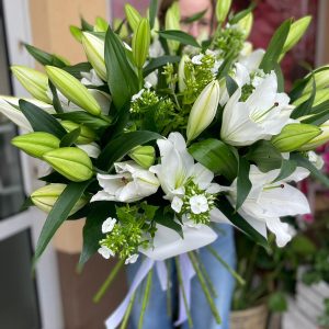 Bukiet "Królewskie lilie"
